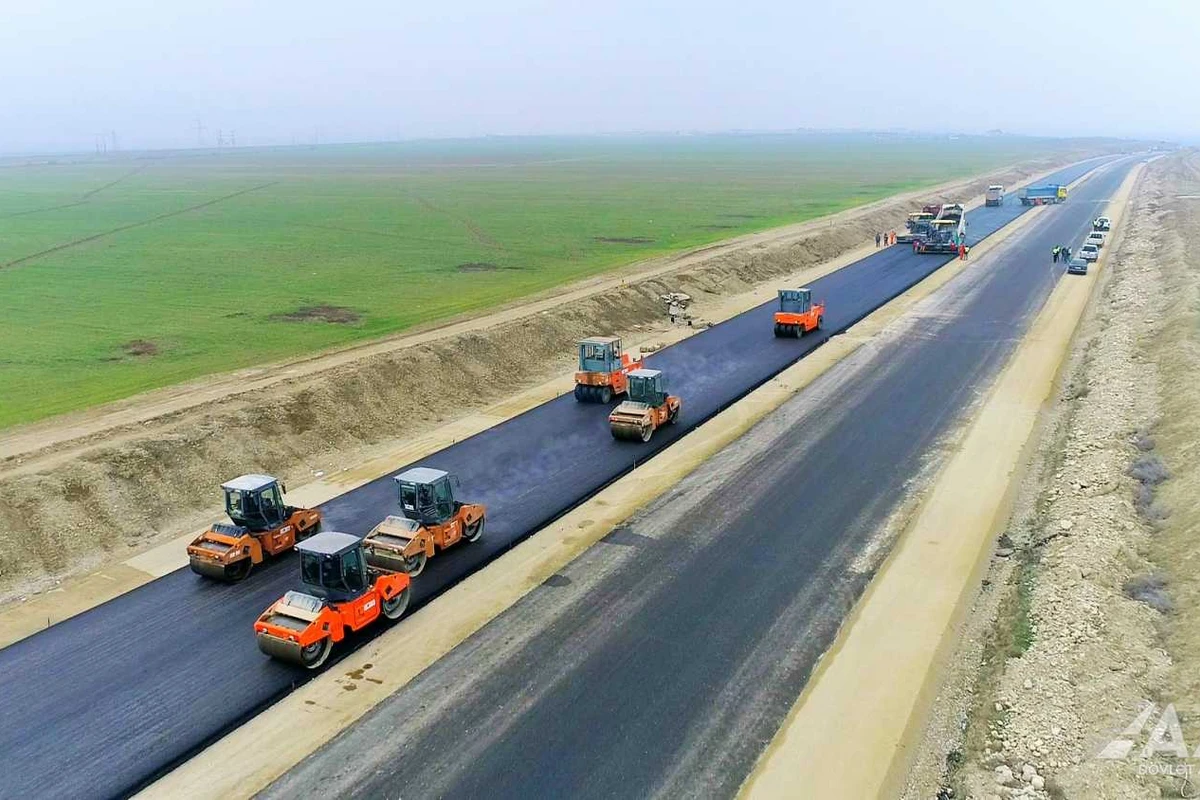 Ötən il Azərbaycanda 800 kilometrdən çox yol təmir edilib - CANLI