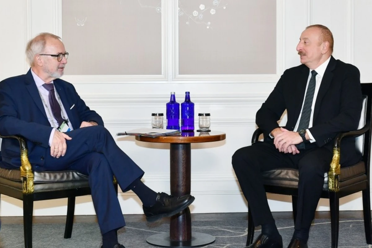 Prezident İlham Əliyev Münxendə Avropa İnvestisiya Bankının prezidenti ilə görüşüb - FOTO