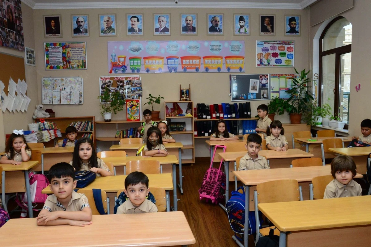 Apreldən məktəblərdə yeni formalar tətbiq olunacaq? - Açıqlama - FOTO