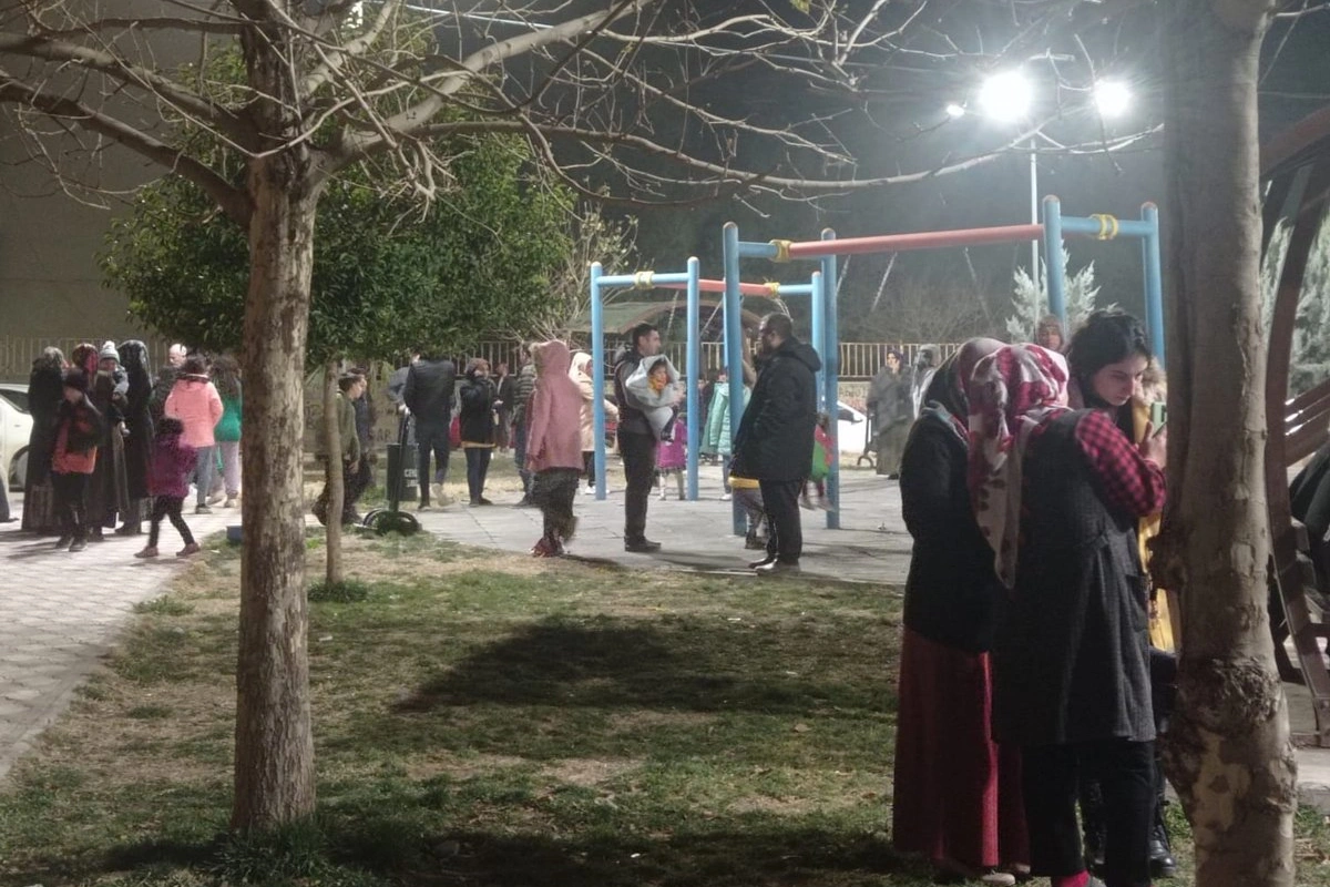Zəlzələ bölgəsindəki əhaliyə xəbərdarlıq: Sunami təhlükəsi aradan qalxdı - YENİLƏNİB