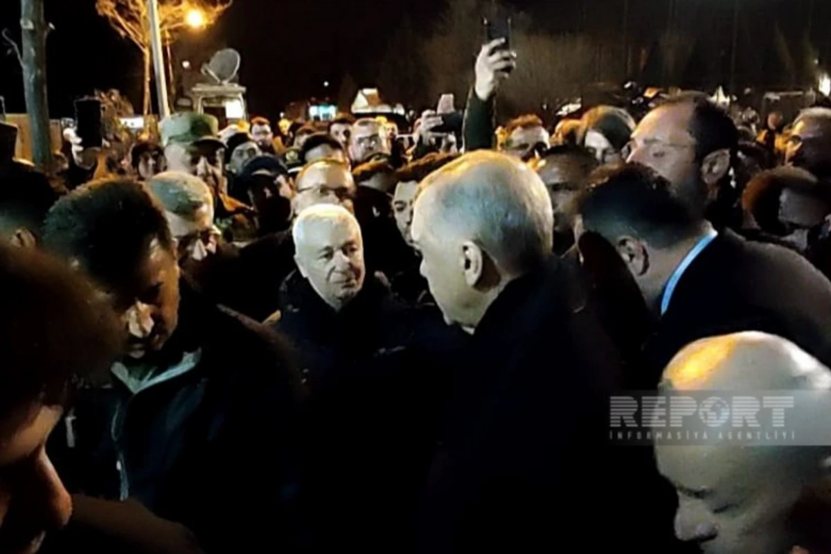Эрдоган встретился с главой поисково-спасательной группы АР в Кахраманмараше