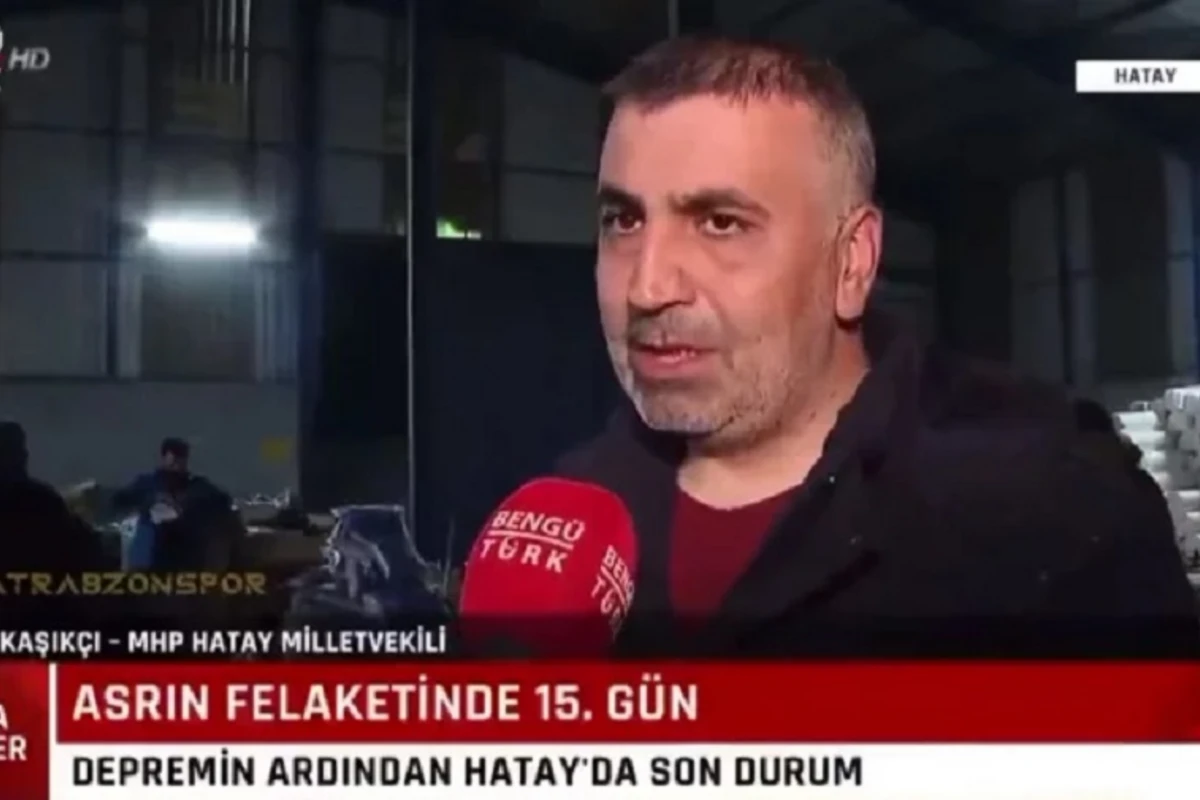 Deputatın canlı yayımda zəlzələdən qaçması kameraya düşdü - VİDEO
