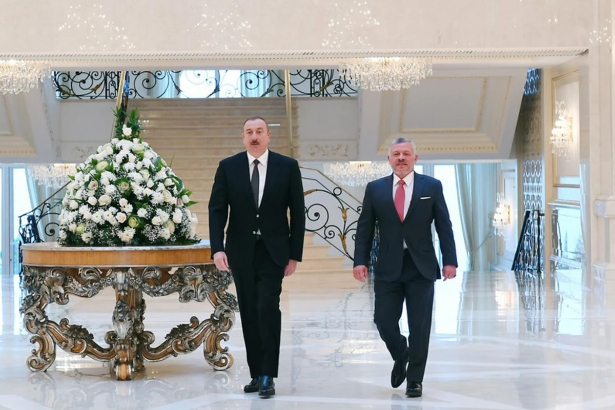 Президент Азербайджана поздравил короля Иордании
