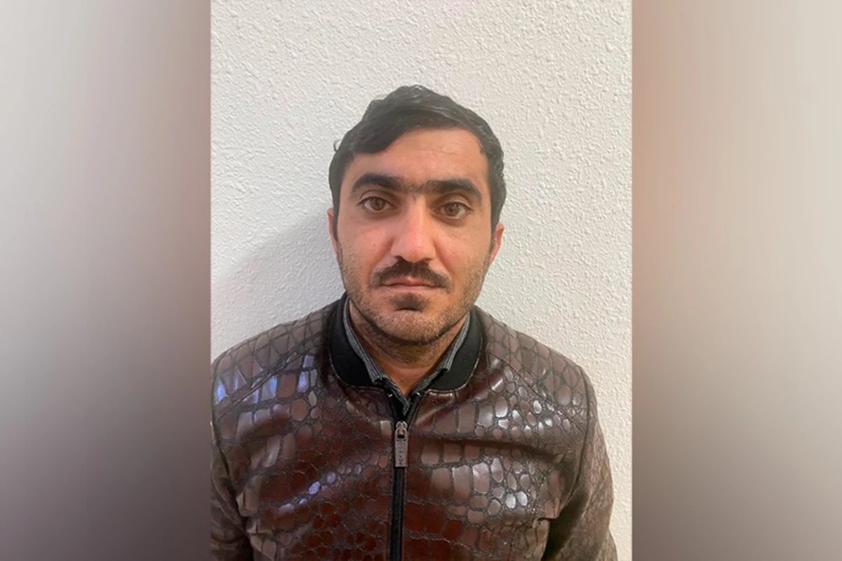 Azyaşlı müştərisinə əxlaqsız təklif edən taksi sürücüsü həbs edilib - FOTO