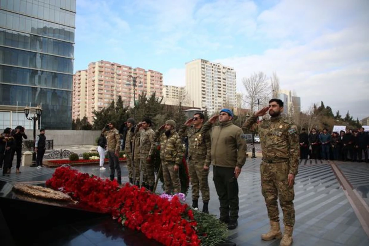 “İrəli” İB Xocalı soyqırımının 31-ci ildönümü ilə əlaqədar paytaxt və bölgələrdə tədbirlər keçirib - FOTO “İrəli” İB Xocalı soyqırımının 31-ci ildönümü ilə əlaqədar paytaxt və bölgələrdə tədbirlər keçirib - FOTO