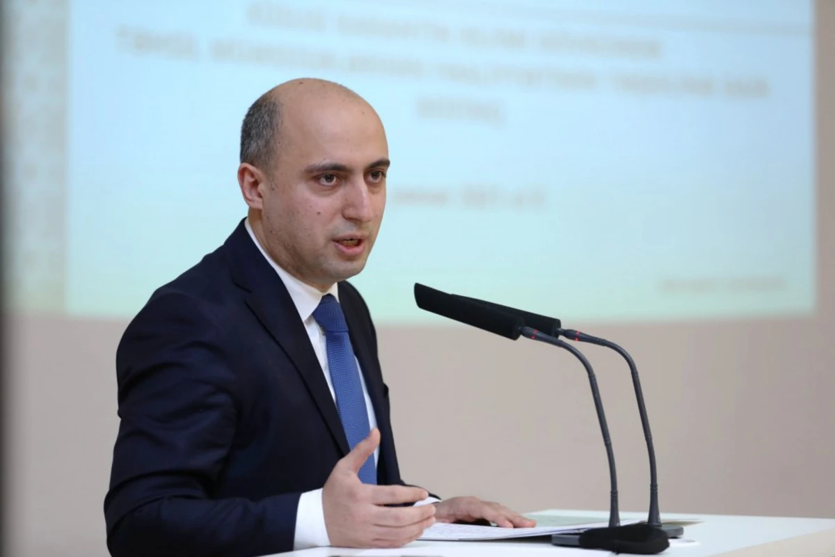 Nazir Azərbaycanda qəzalı vəziyyətdə olan məktəblərin sayını açıqladı