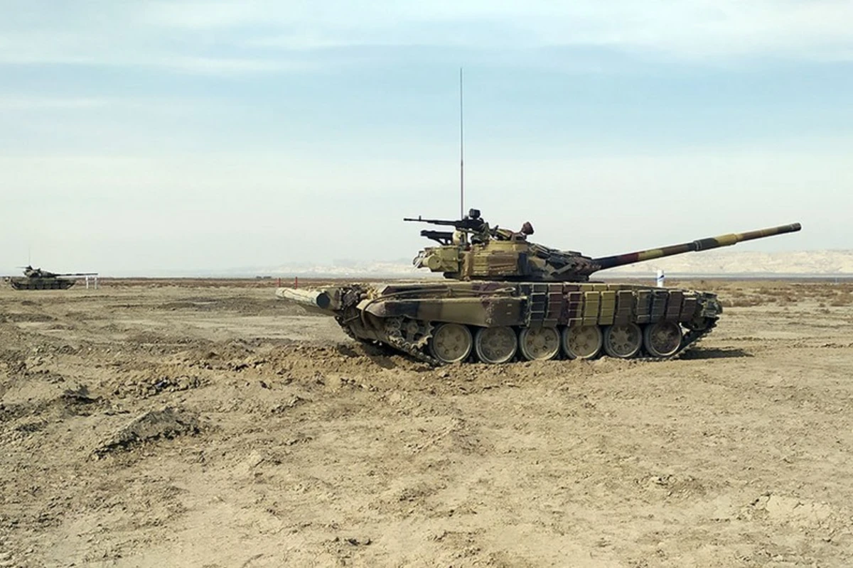 Проверена боеготовность танковых частей азербайджанской армии - ВИДЕО