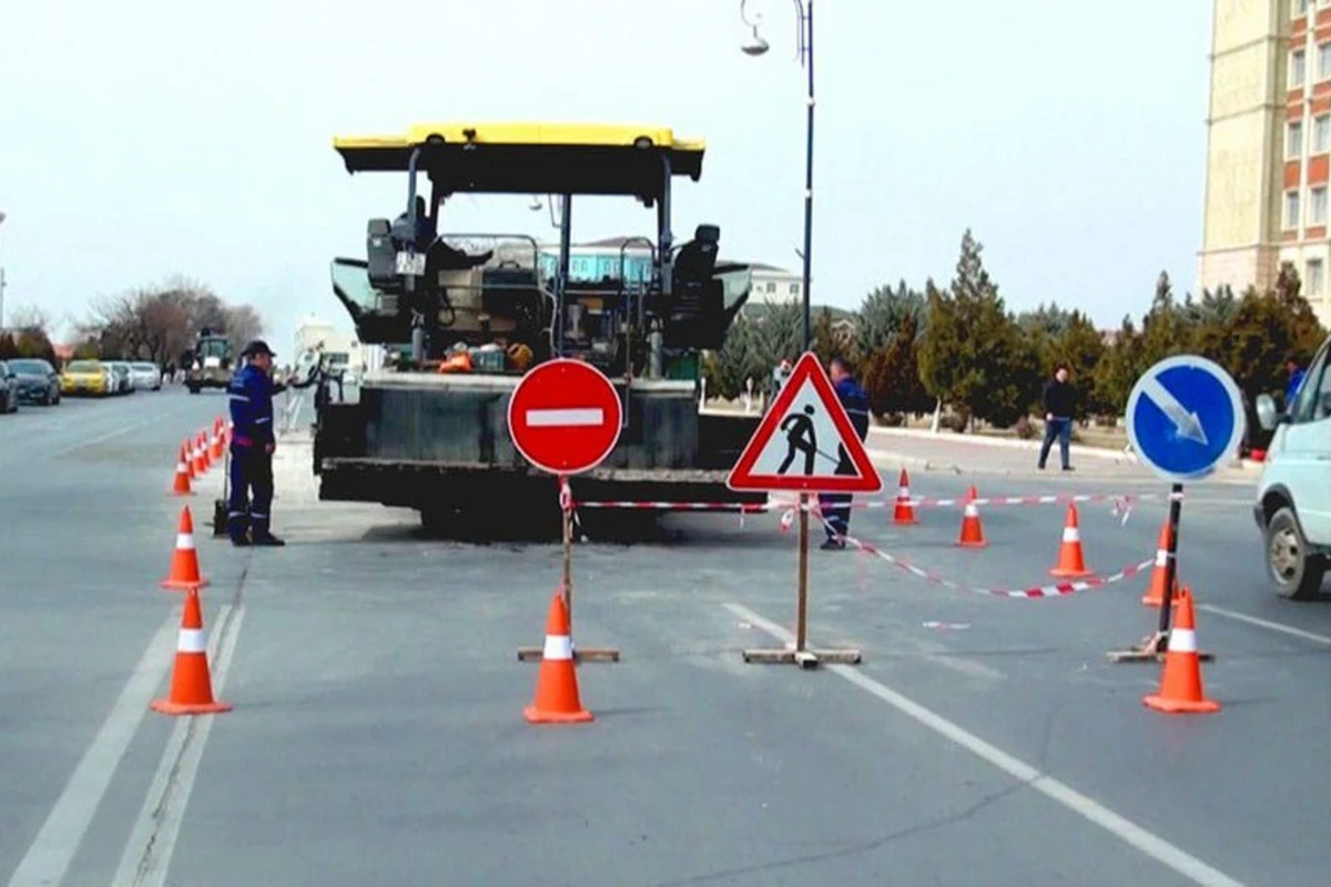 Naxçıvan şəhərinin küçə və yollarında təmir-bərpa işləri aparılır - FOTO