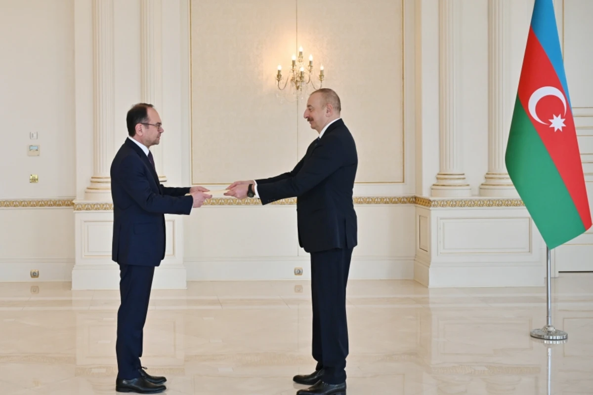 Президент Азербайджана принял верительные грамоты нового посла Болгарии - ОБНОВЛЕНО + ФОТО