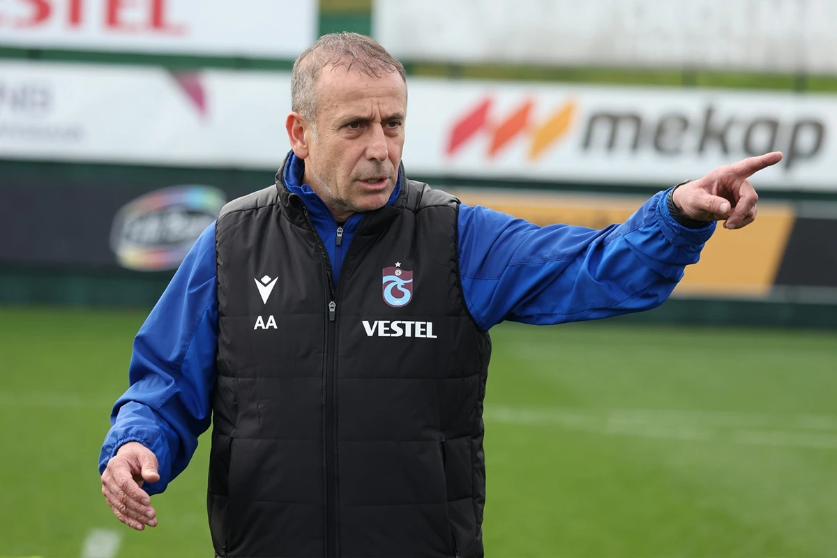 Trabzonsporda istefalar davam edir - Bu dəfə də baş məşqçi getdi