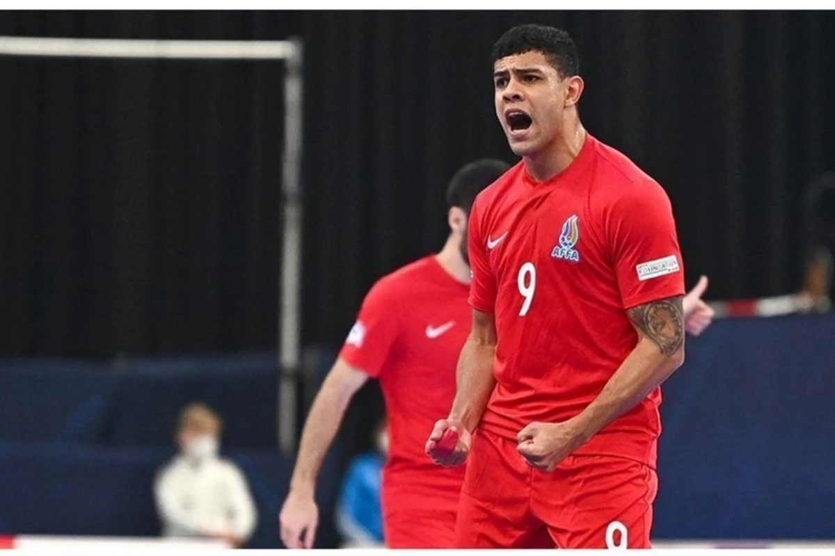 Azərbaycan millisinin üzvü “Sportinq”ə keçəcək