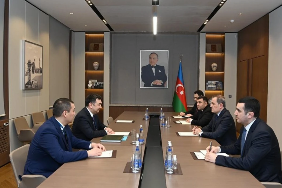 Ceyhun Bayramov qazaxıstanlı nazirlə görüşüb - FOTO