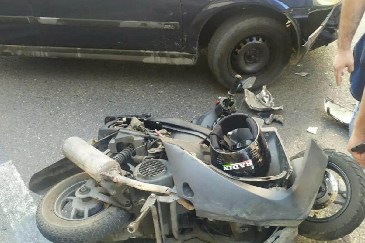 Yol polisi moped sürücülərinə müraciət edib