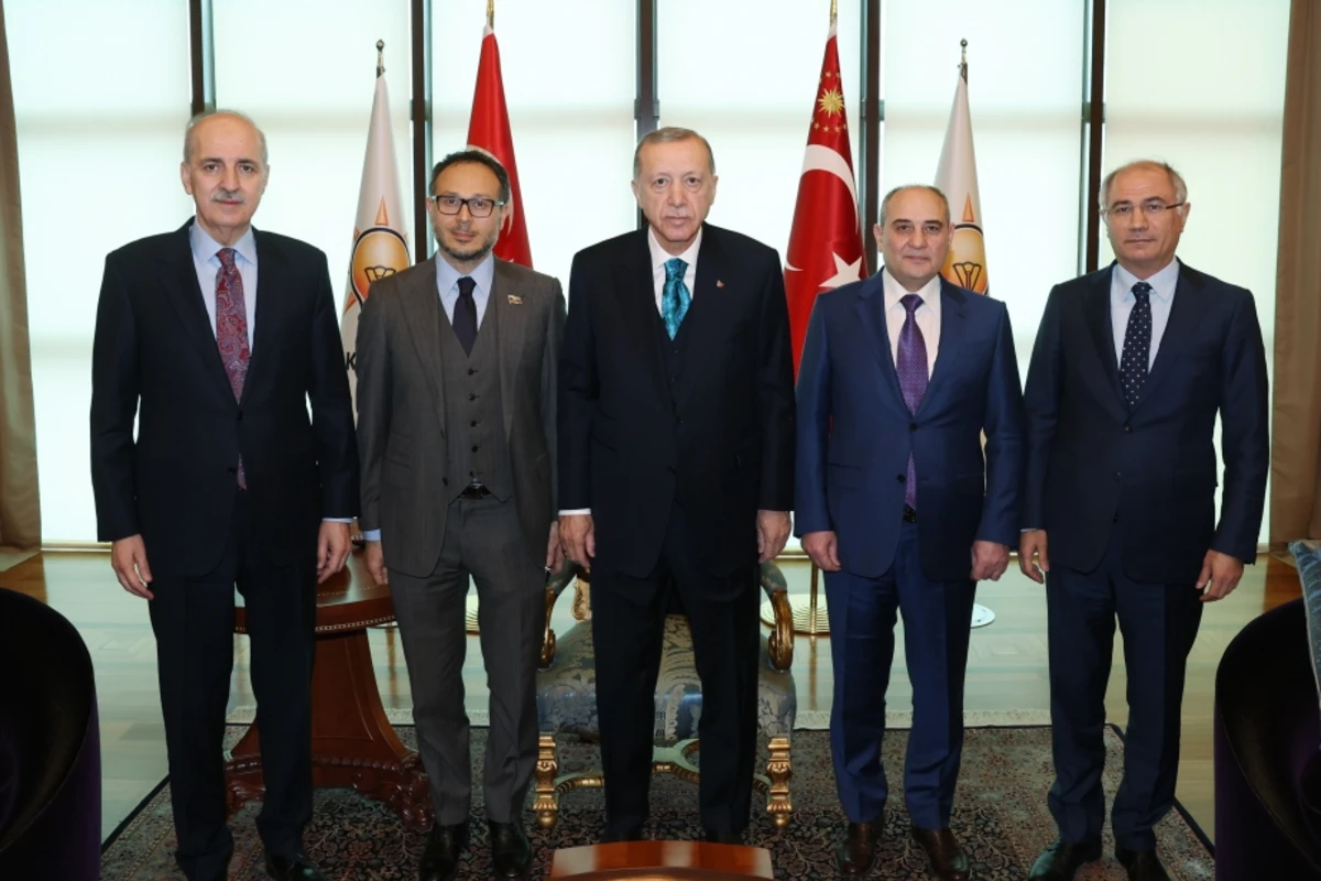 Ərdoğan YAP nümayəndə heyətini qəbul edib