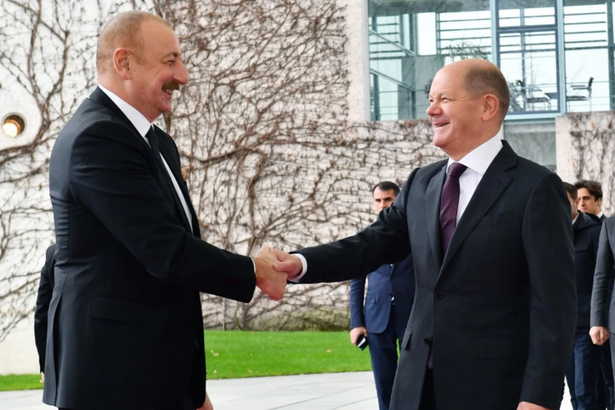 Prezident İlham Əliyevin Berlində Almaniya Kansleri Olaf Şolts ilə təkbətək görüşü olub - YENİLƏNİB - FOTO