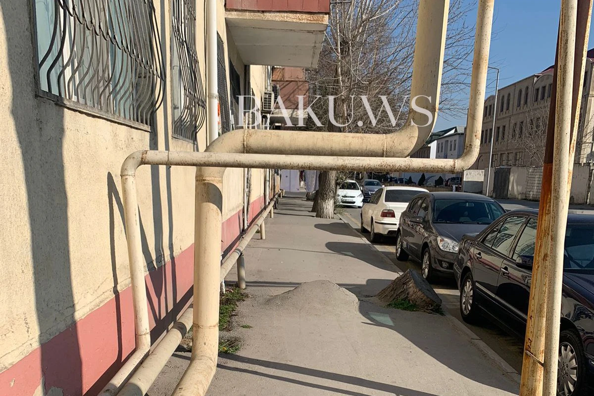 Bakıda Survivor parkurunu xatırladan səki - FOTO