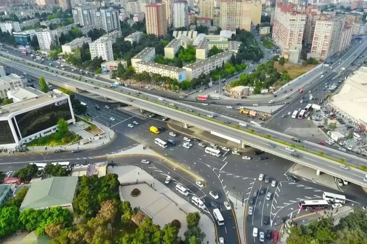 В Баку ограничат движение на одном из крупных проспектов - ФОТО