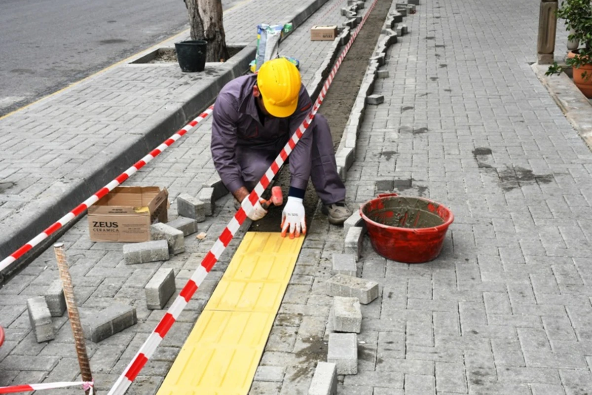 Paytaxtın küçə və prospektləri abadlaşdırılır - FOTO