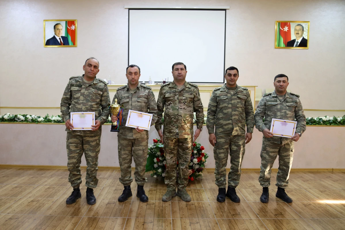 Quru Qoşunlarında hərbiləşdirilmiş kros birinciliyi keçirilib - FOTO