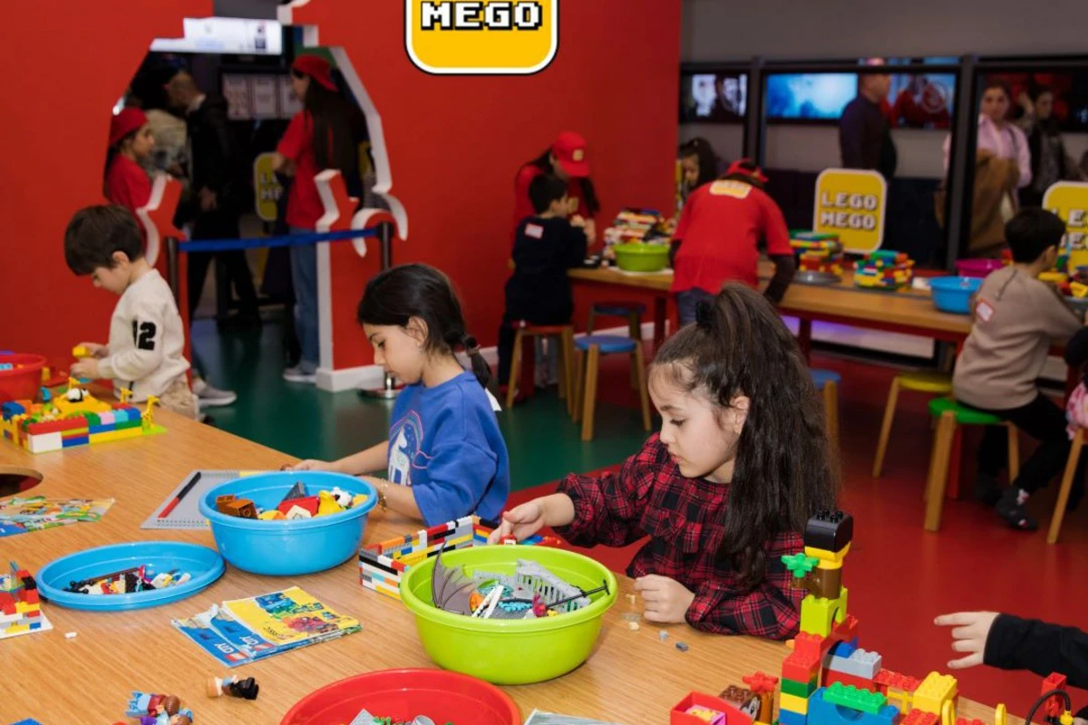 Uşaqların sevimli məkanı LEGO MEGO bayram günlərində sizi gözləyir - FOTO/VİDEO