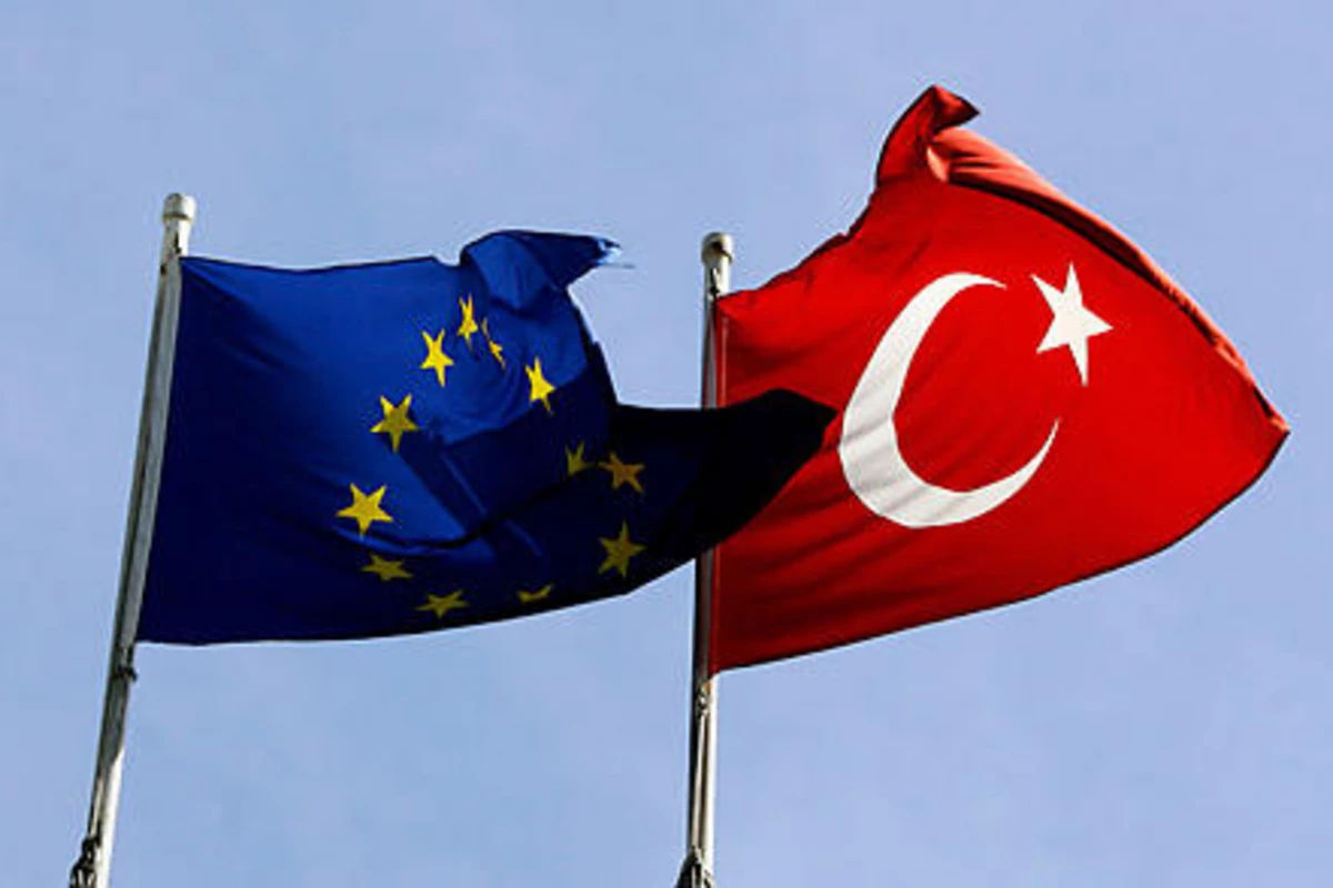 Avropa İttifaqı Türkiyəyə 1 milyard avro kredit ayıracaq