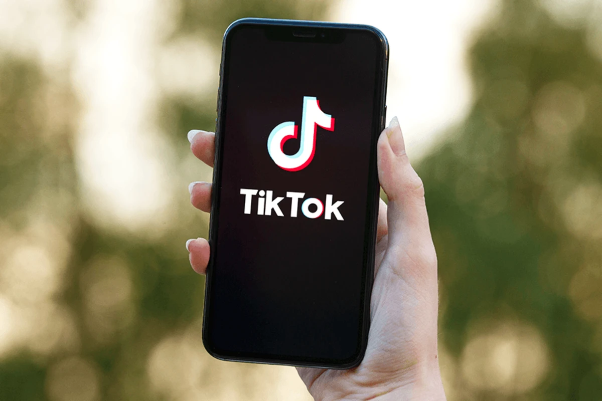 Məşhur telekanaldan işçilərinə TikTok qadağası