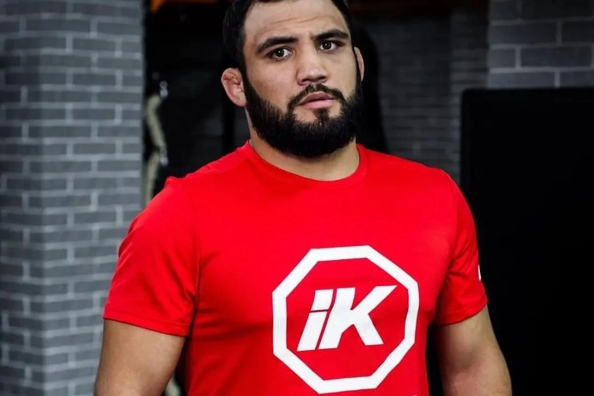 MMA döyüşçüsü Nəriman Abbasov növbəti qələbəsini qazanıb - VİDEO