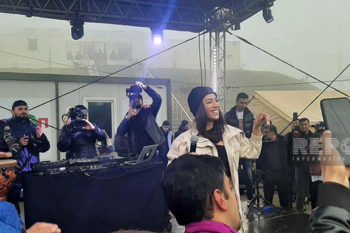 Şuşada aksiya iştirakçıları üçün konsert proqramı keçirilib - FOTO