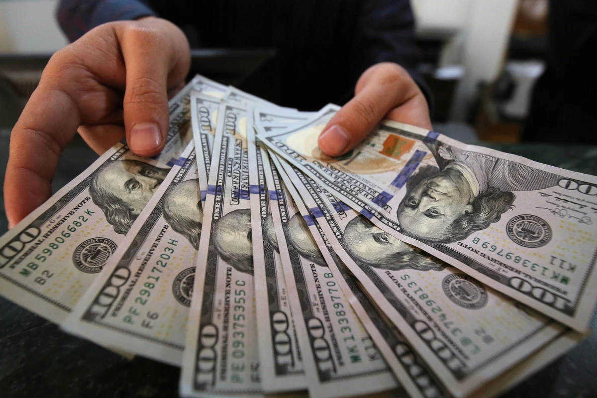 Dollarla bağlı VACİB QƏRAR