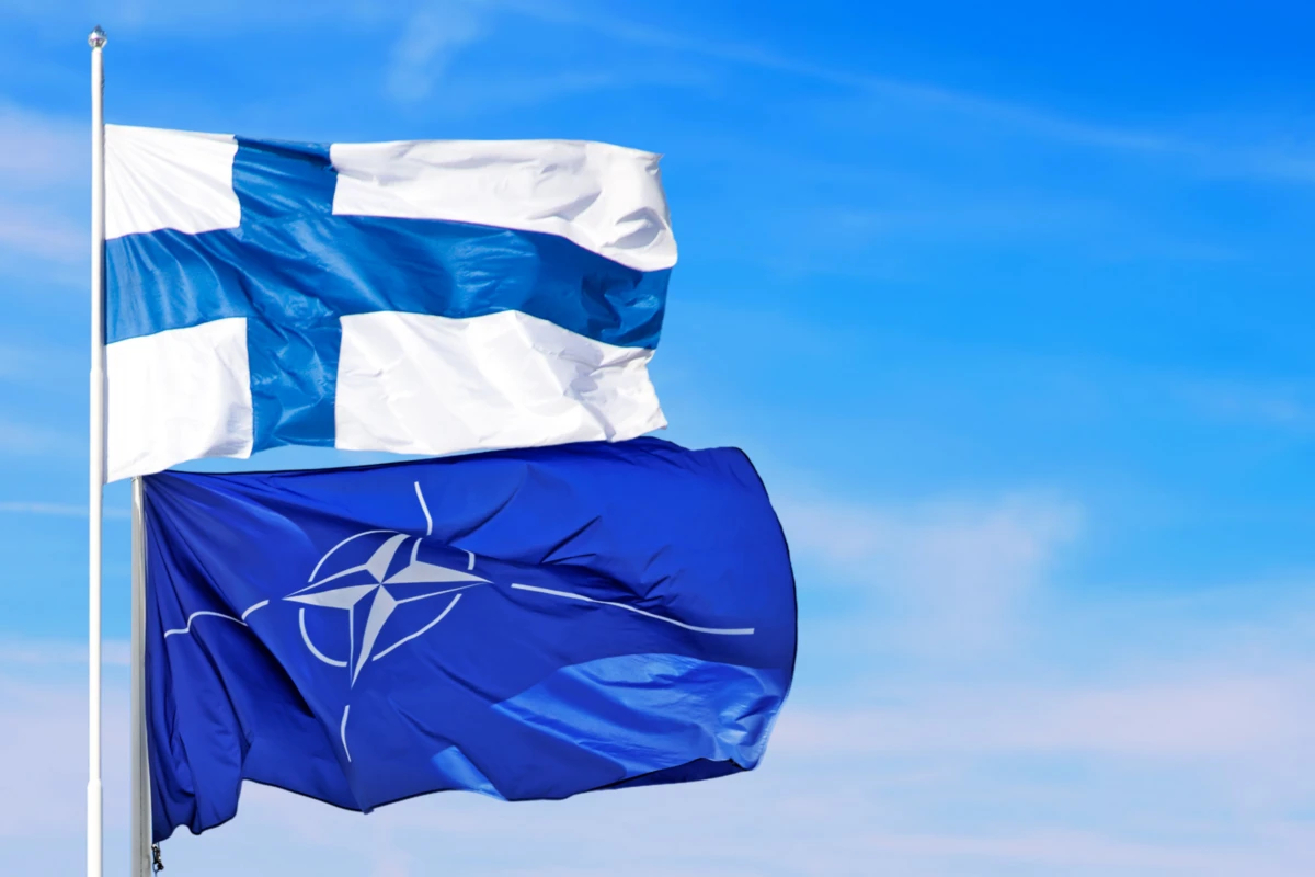 Finlandiya prezidenti ölkəsinin NATO-ya üzv olması ilə bağlı qanunu təsdiqlədi