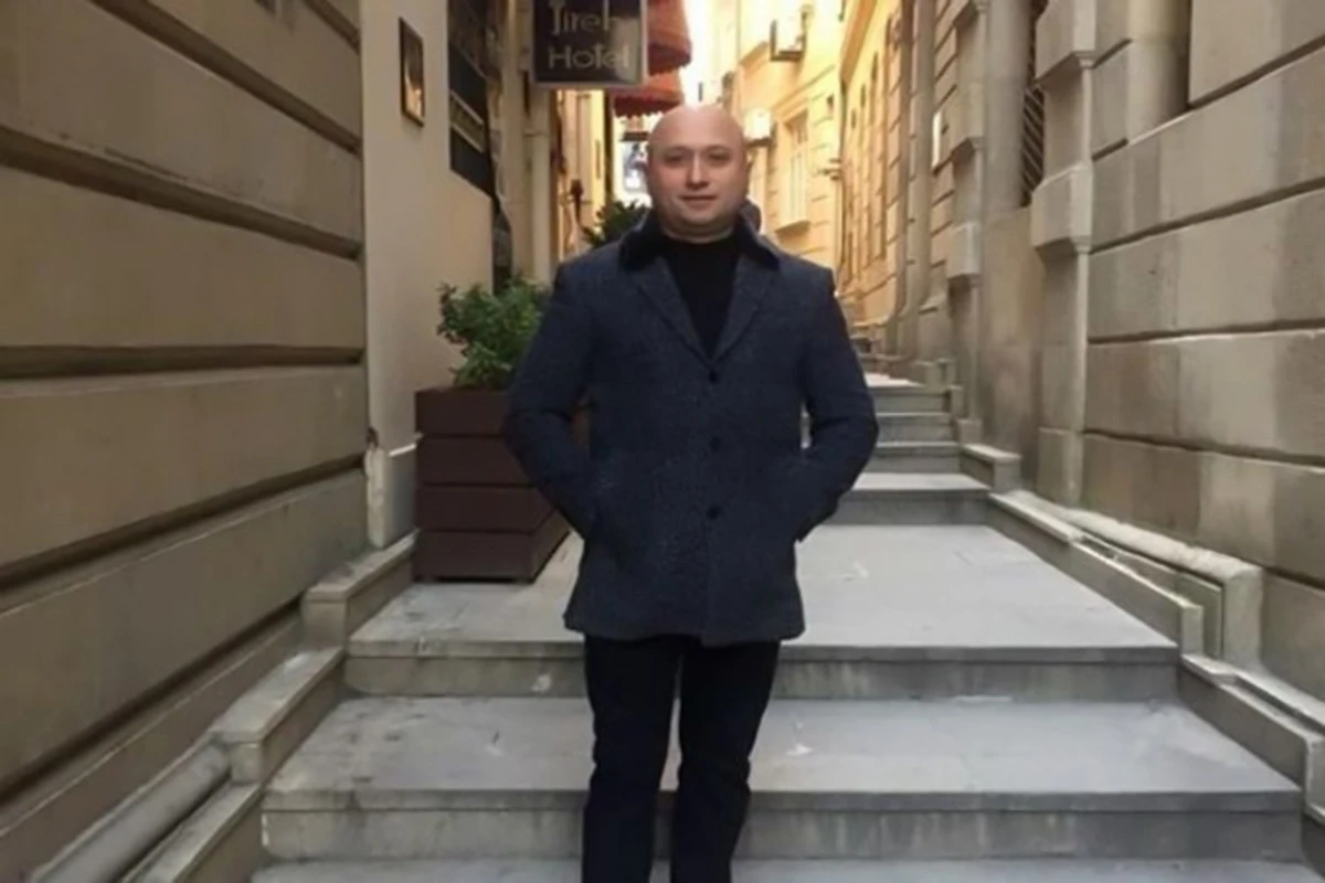 Bakı bulvarında intihar edən şəxs müəllim olub - FOTO - YENİLƏNİB