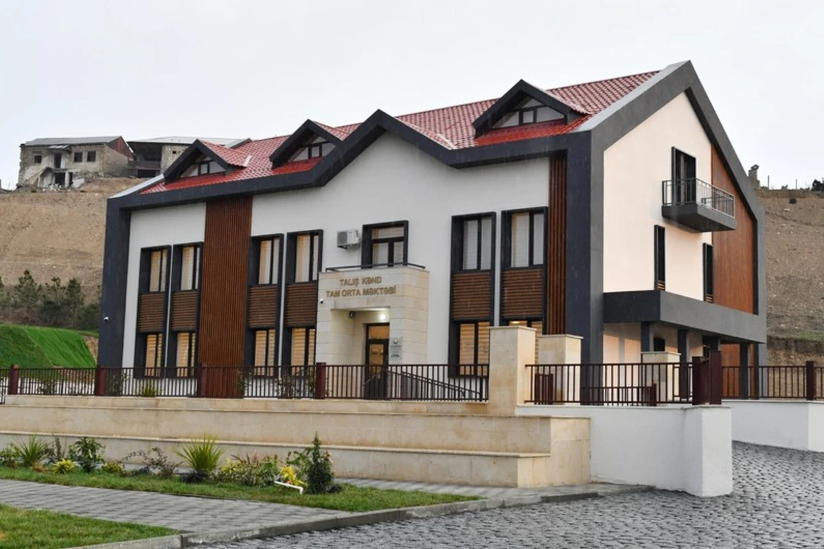 Talış kəndindəki tam orta məktəbdə ilk zəng çalınıb, uşaq bağçasında tədrisə başlanılıb
