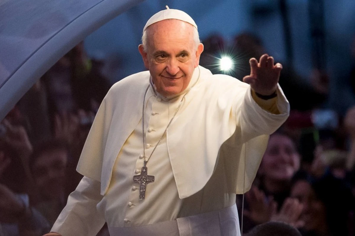 Roma Papası xəstəxanaya yerləşdirilib