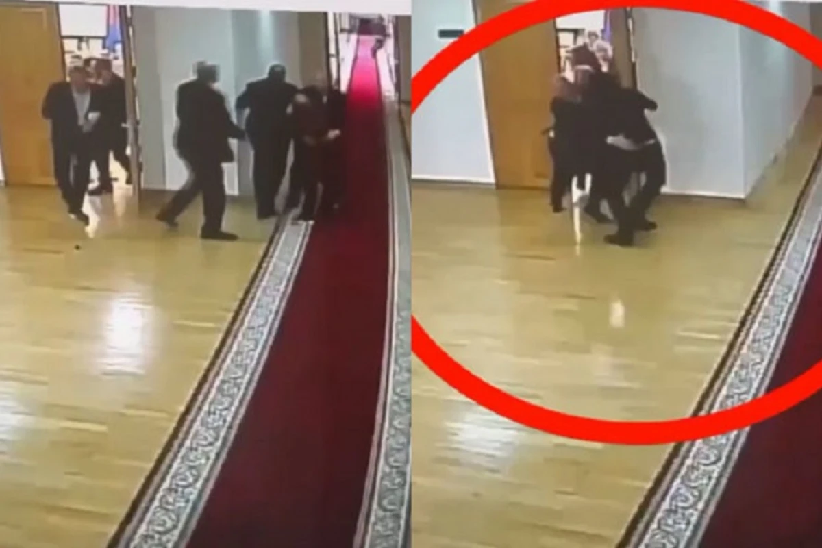 Ermənistan parlamentində deputatların davasının görüntüsü yayıldı - VİDEO Ermənistan parlamentində deputatların davasının görüntüsü yayıldı - VİDEO