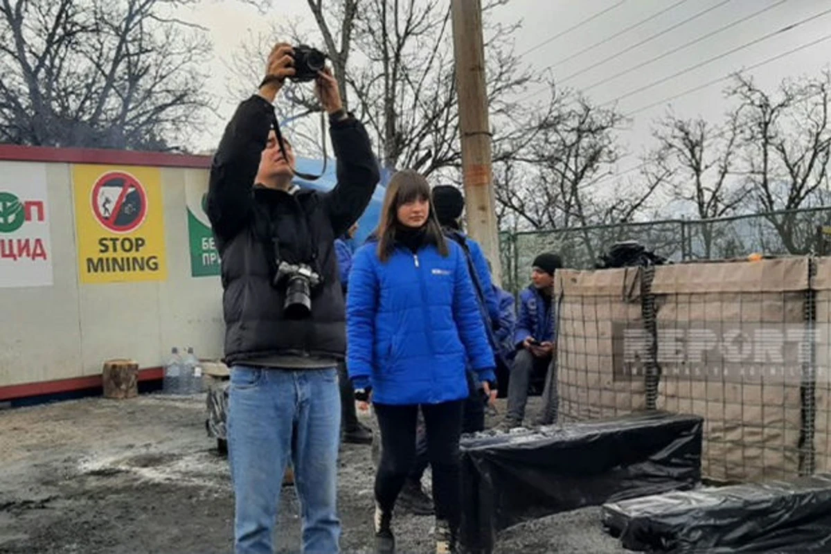 Xarici jurnalistlər Xankəndi-Laçın yolunun humanitar məqsədlər üçün açıq olduğuna şahidlik ediblər - FOTO