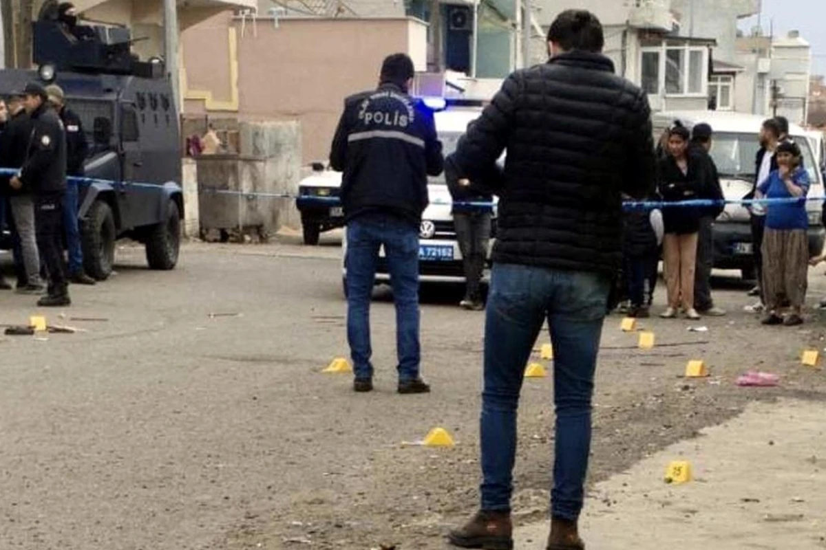 Türkiyədə iki ailə arasında silahlı İNSİDENT: 2 ölü, 3 yaralı