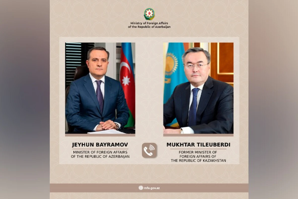 Ceyhun Bayramov Qazaxıstanın keçmiş xarici işlər naziri ilə telefonla danışıb
