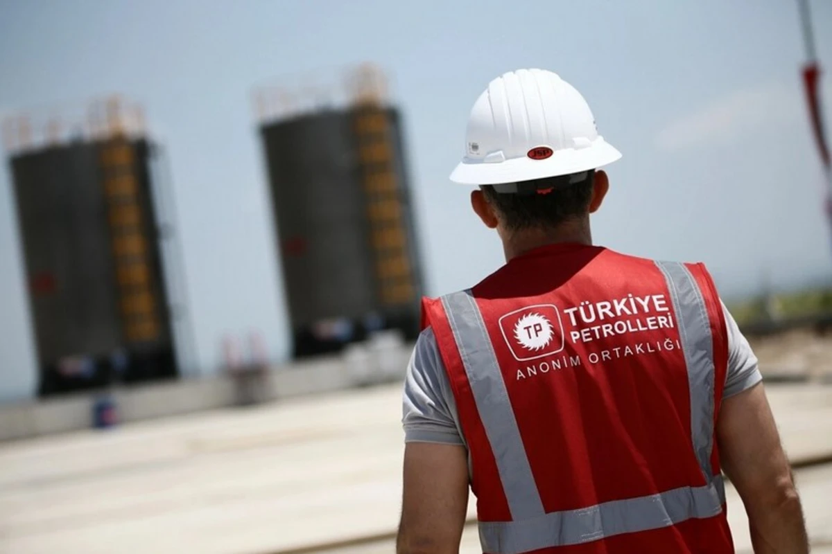 Türkiyə Qara dəniz qaz yatağı ilə quru terminalını birləşdirib