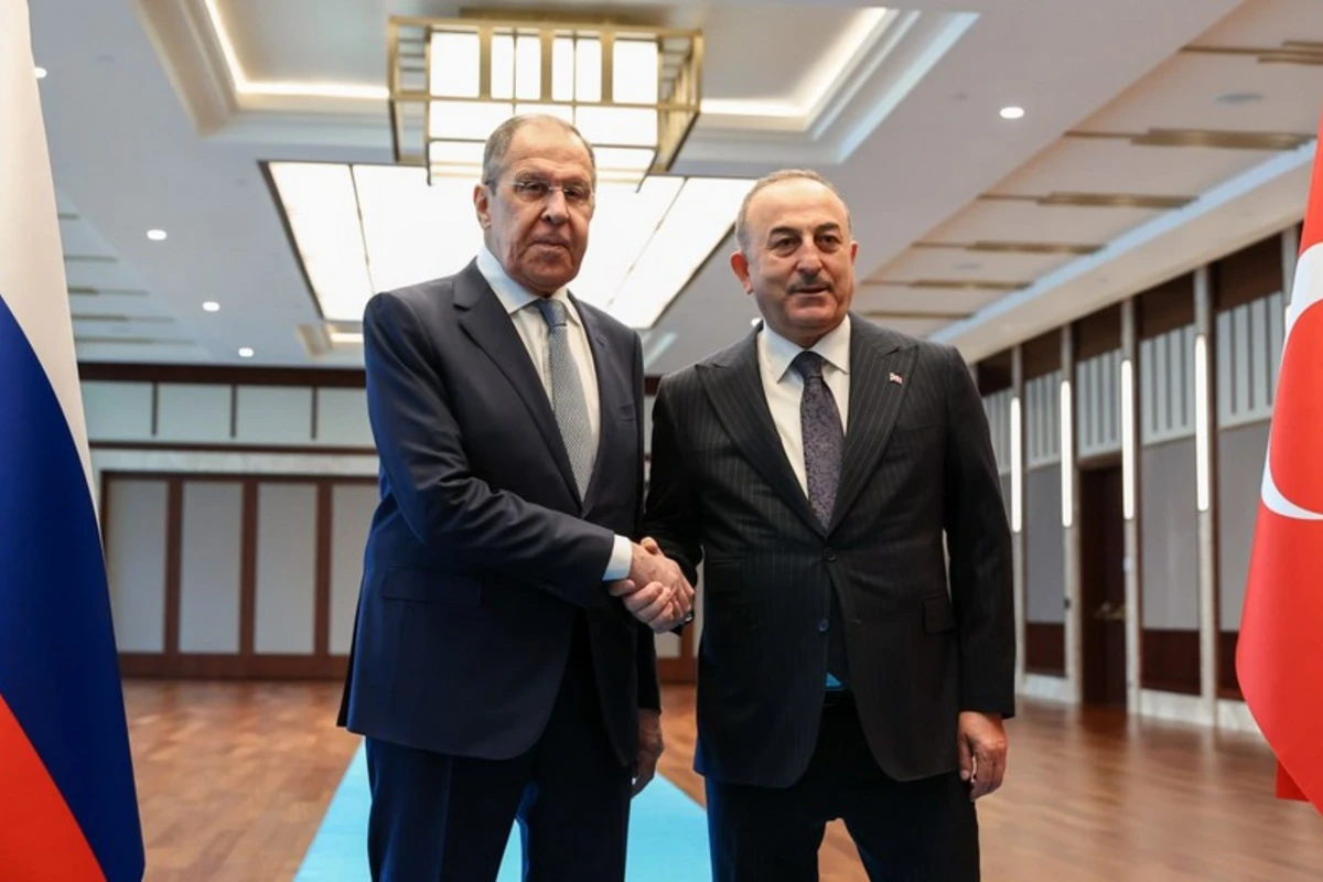Ankarada Mövlud Çavuşoğlu ilə Sergey Lavrov arasında görüş başlayıb