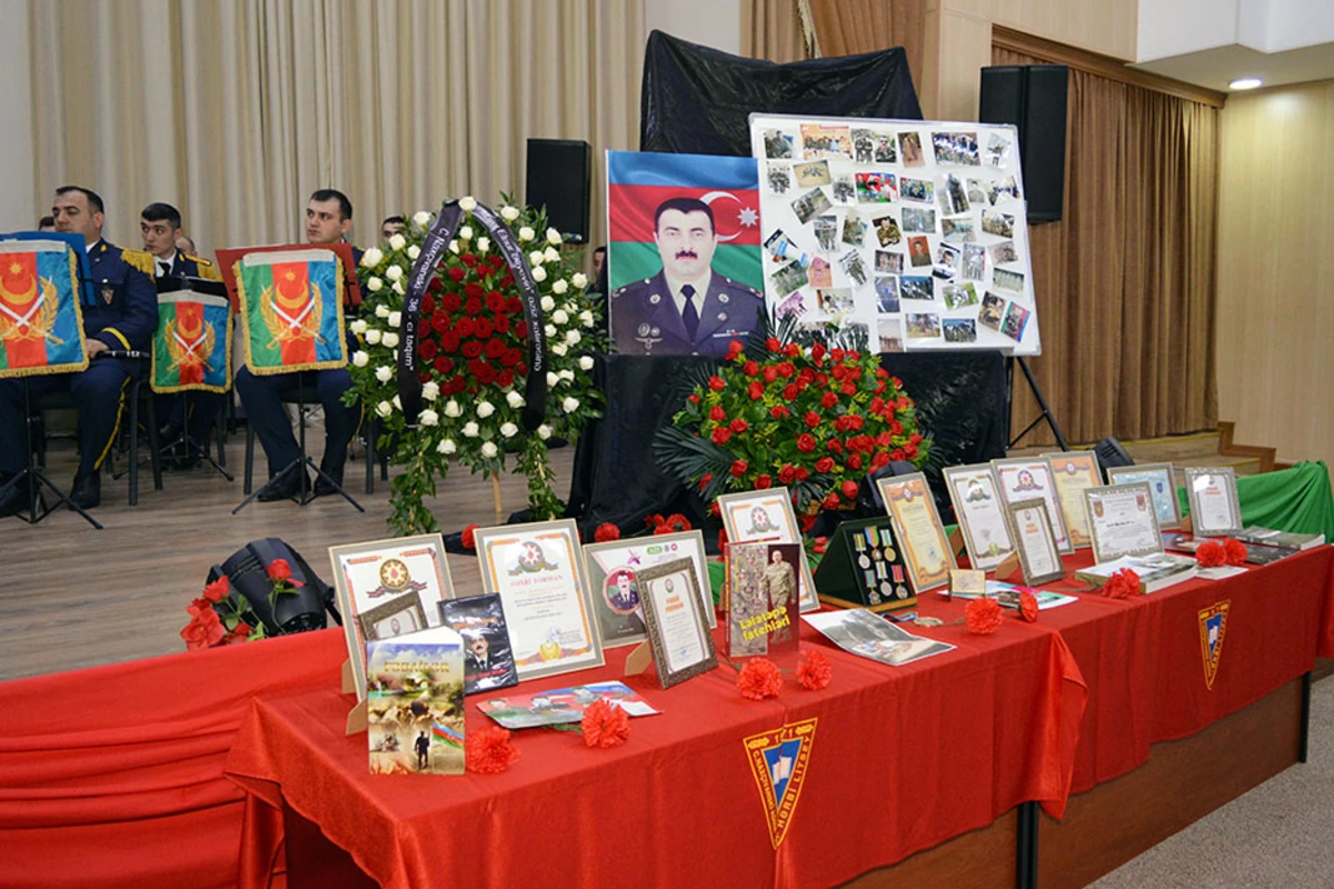 Şəhid mayor Elnur Əliyevin xatirəsi yad olunub - FOTO