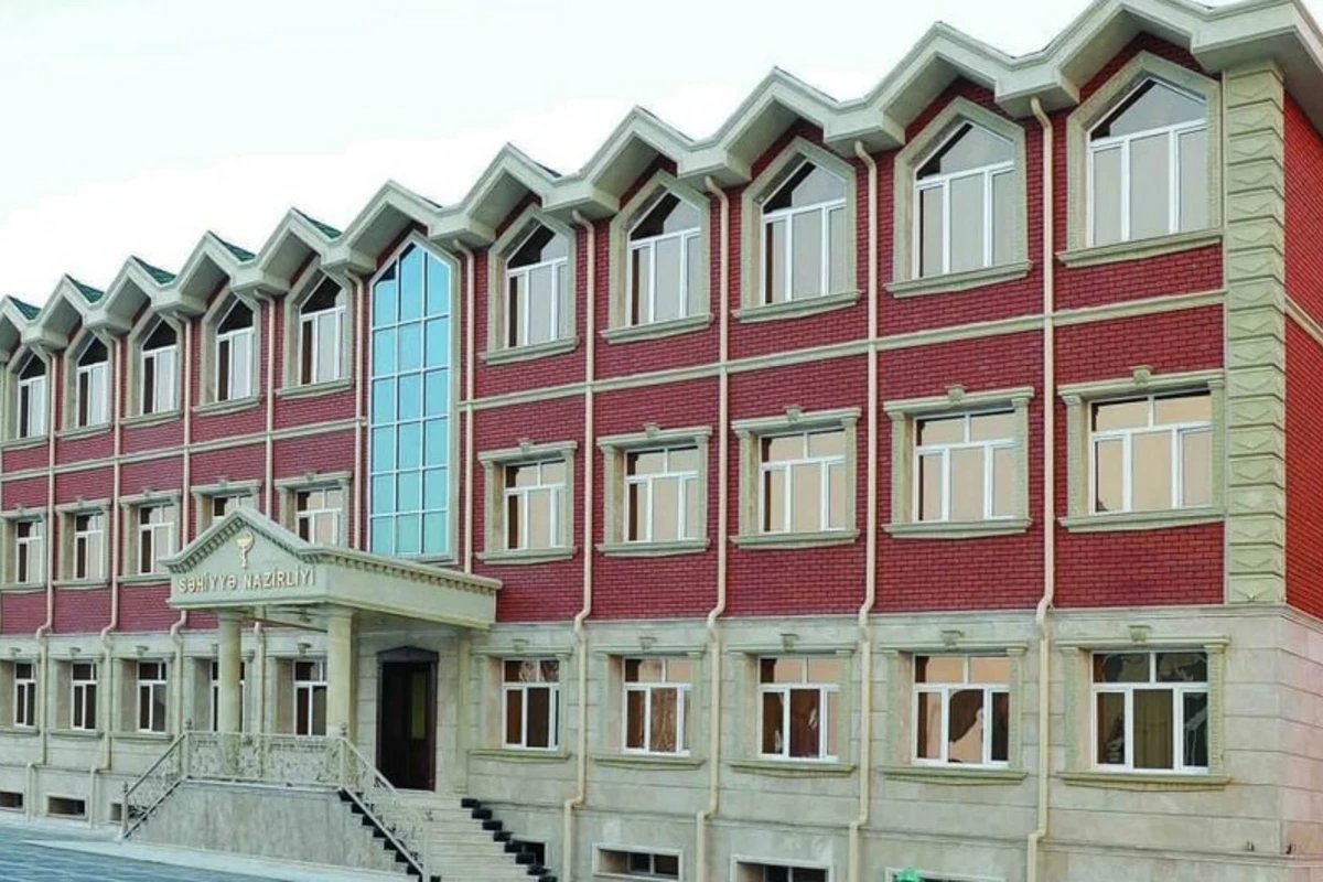 Naxçıvan Muxtar Respublikası səhiyyə nazirinin müavinləri işdən çıxarılıblar