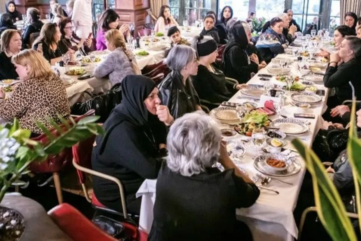 “Günaydın” restoranlar şəbəkəsində şəhid ailələri üçün iftar süfrəsi təşkil olunub - FOTO