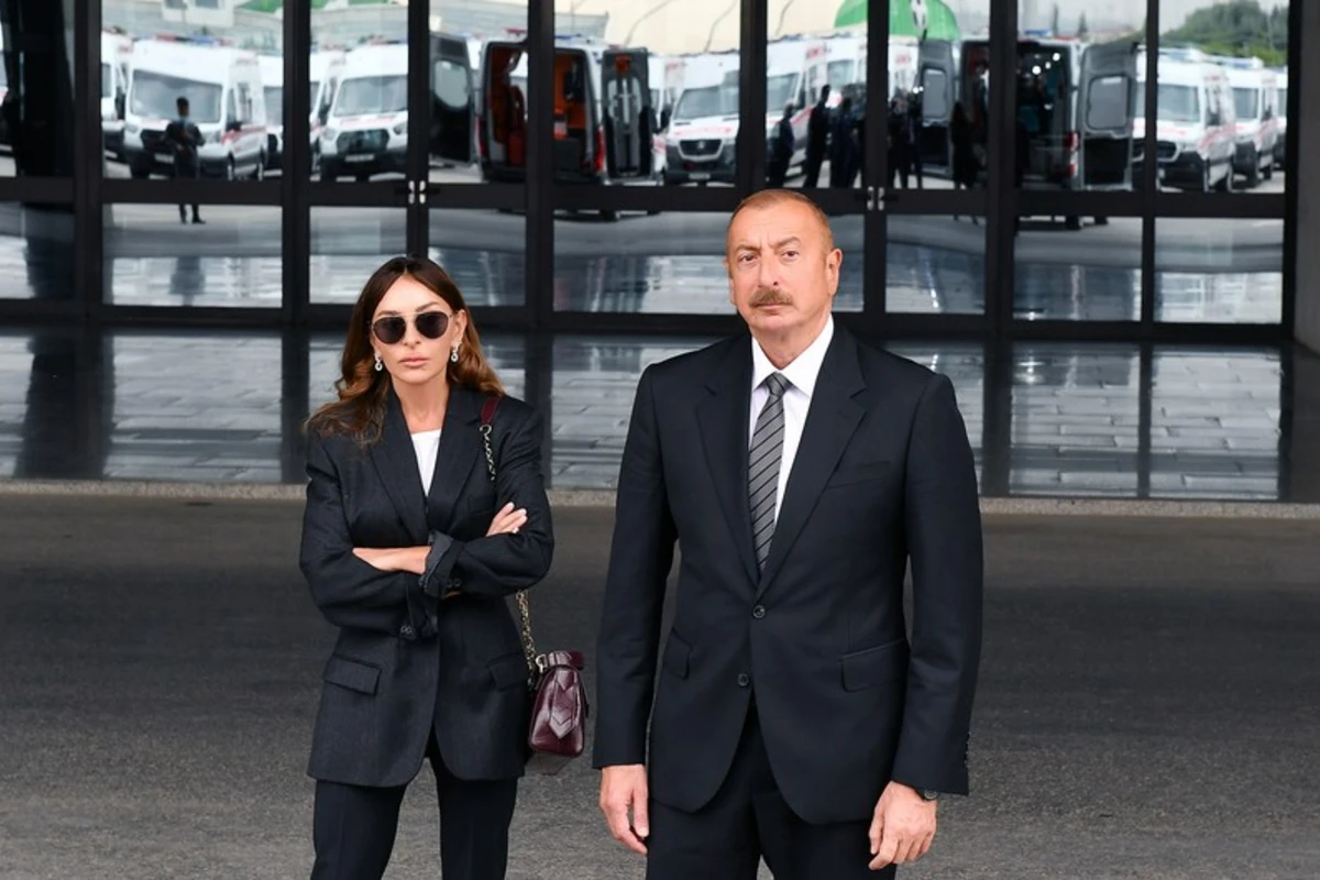 İlham Əliyev və Mehriban Əliyeva Salyan rayonuna səfər ediblər