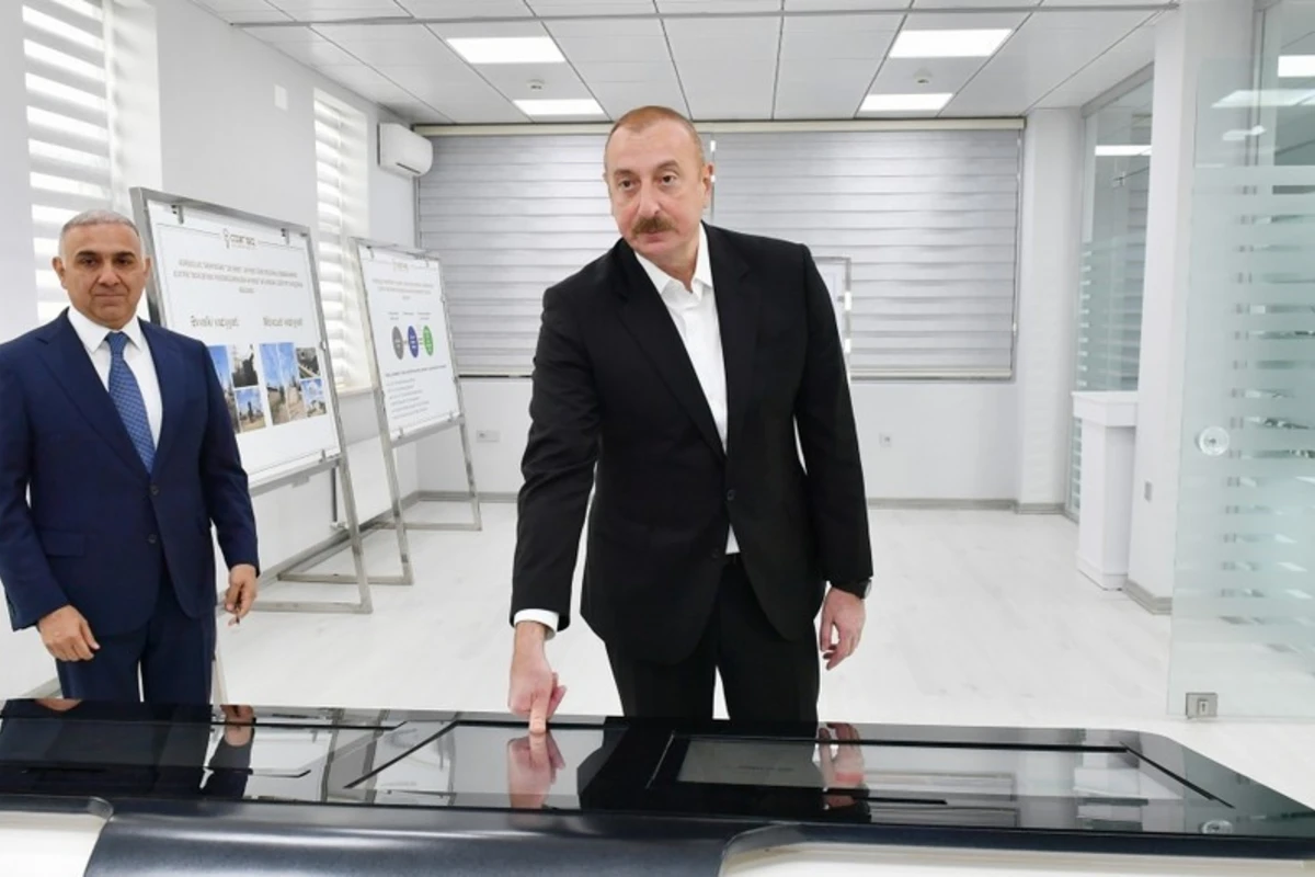 İlham Əliyev “Azərişıq” ASC-nin Salyan Rəqəmsal İdarəetmə Mərkəzinin açılışını edib - FOTO - YENİLƏNİB