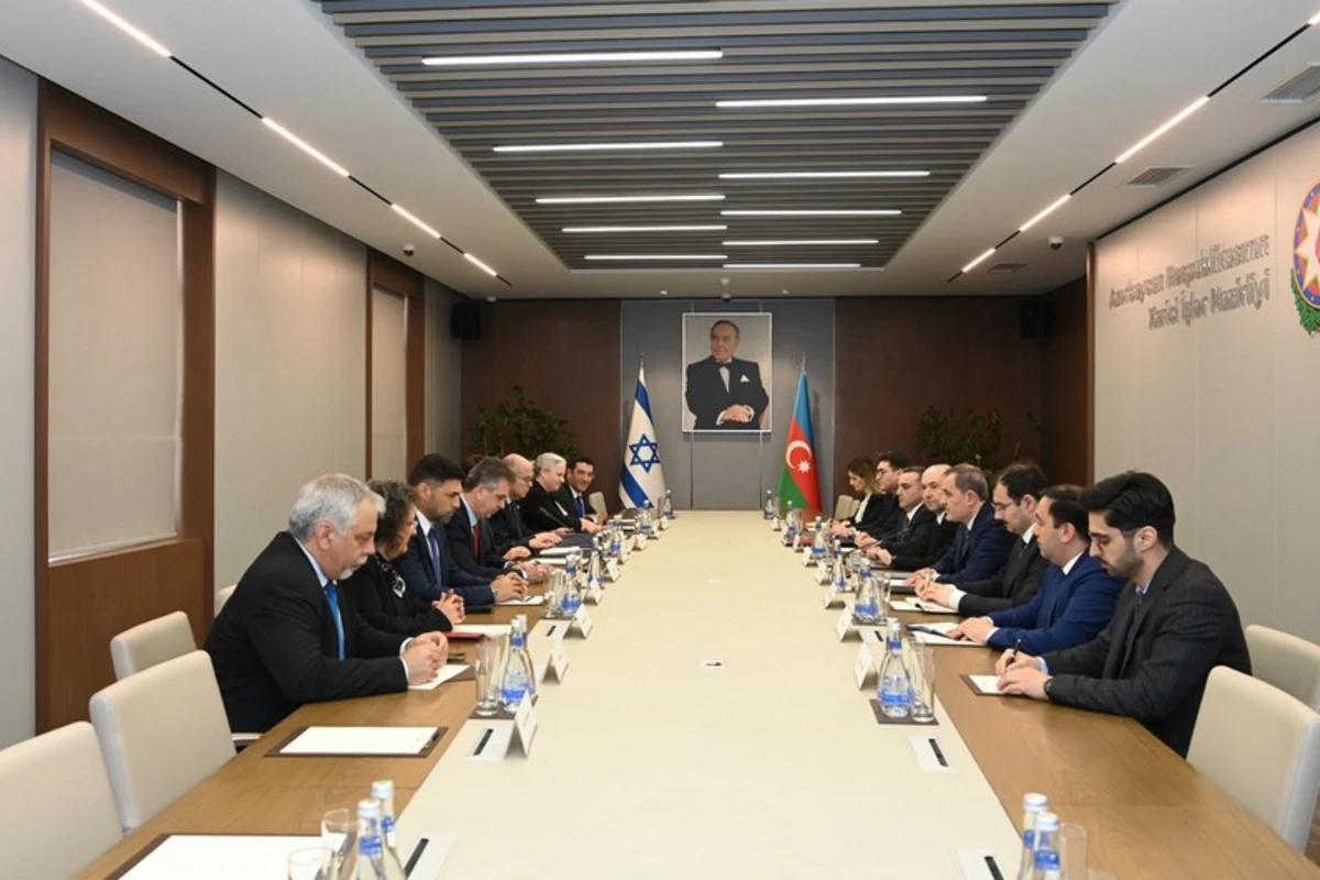 Azərbaycan və İsrail XİN başçılarının geniştərkibli görüşü keçirilib - YENİLƏNİB Azərbaycan və İsrail XİN başçılarının geniştərkibli görüşü keçirilib - YENİLƏNİB
