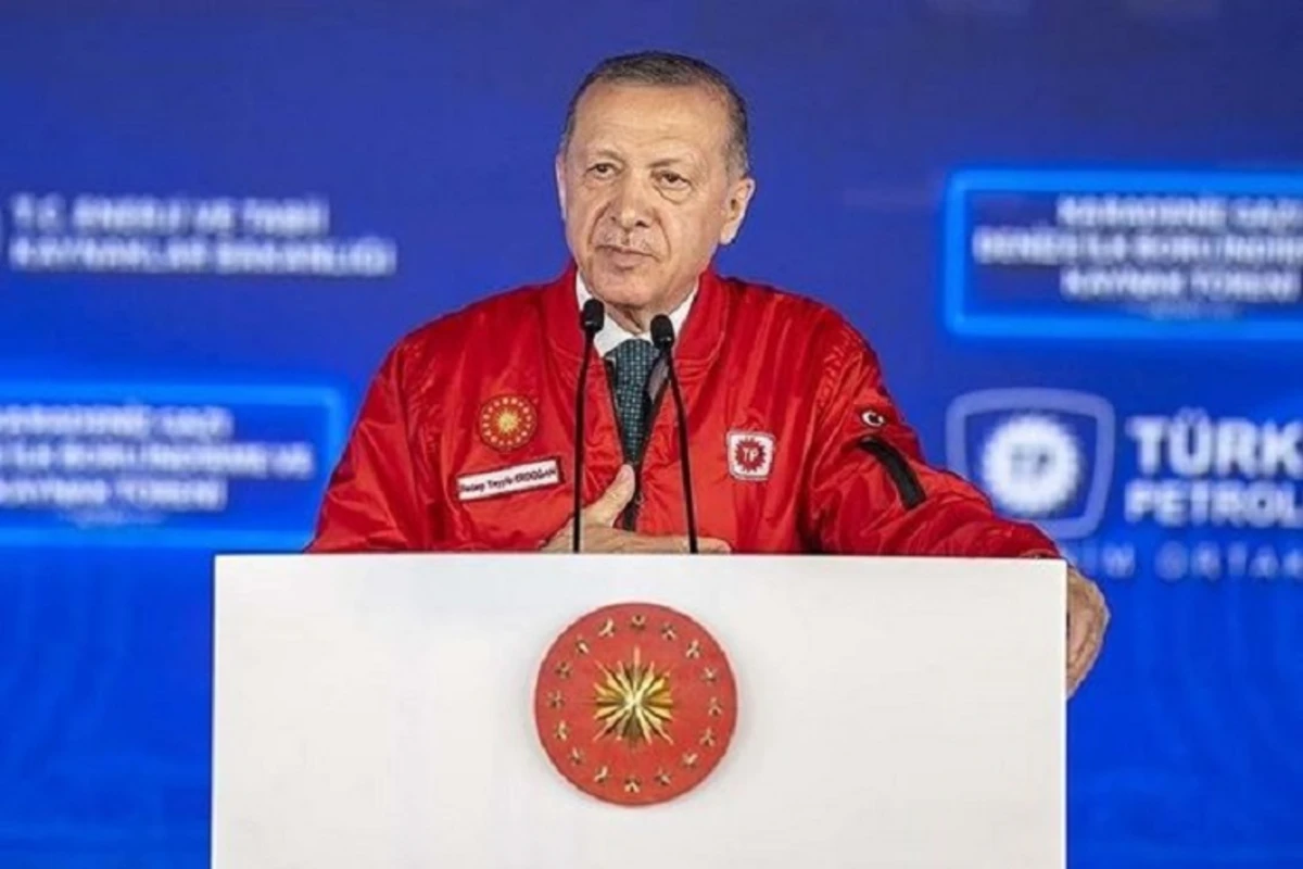 Ərdoğan Qara dənizdən Türkiyəyə qaz nəqlinə start verdi - VİDEO
