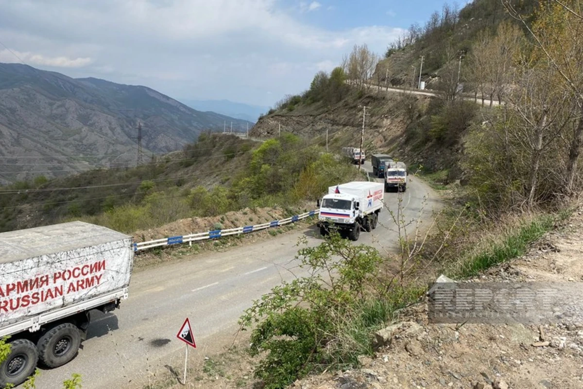 Bu gün Xankəndi-Laçın yolunda sülhməramlıların 88 avtomobili maneəsiz keçib - YENİLƏNİB
