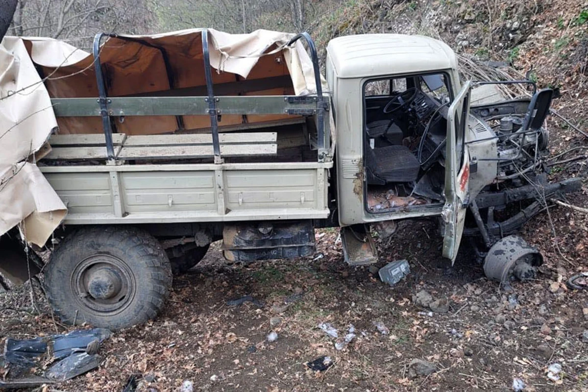 Hərbçilərimiz Ermənistanda istehsal olunan minaya düşüb - FOTO