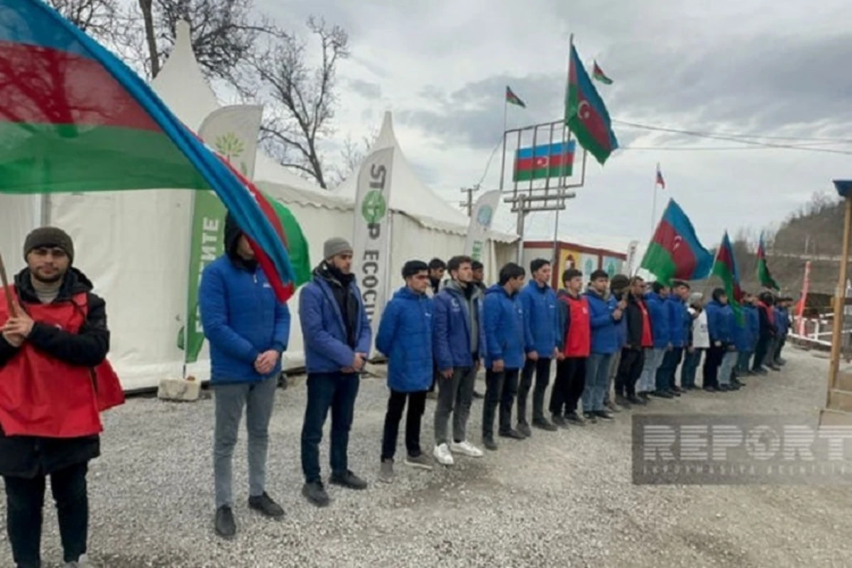 Экоактивисты с радостью встретили установление пункта пропуска на въезде дороги Лачын - Ханкенди - ОБНОВЛЕНО Экоактивисты с радостью встретили установление пункта пропуска на въезде дороги Лачын - Ханкенди - ОБНОВЛЕНО