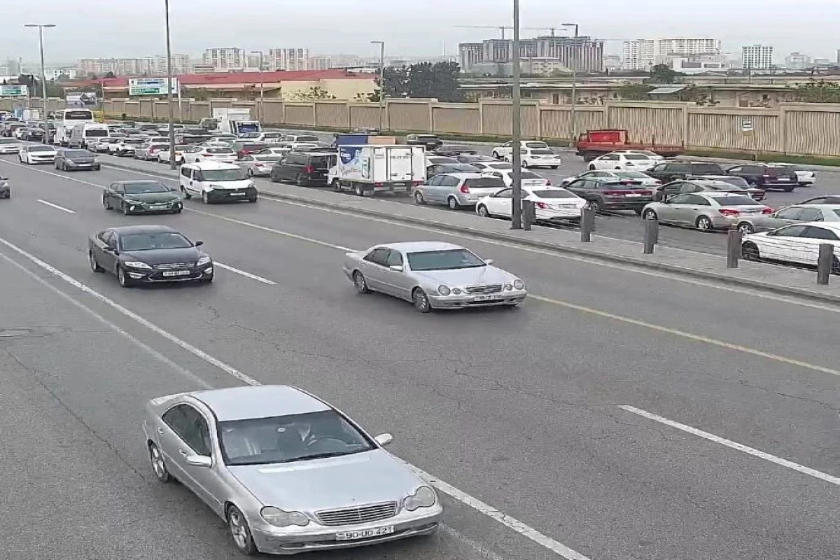 Bakıda sıxlıq müşahidə edilən yollar - SİYAHI